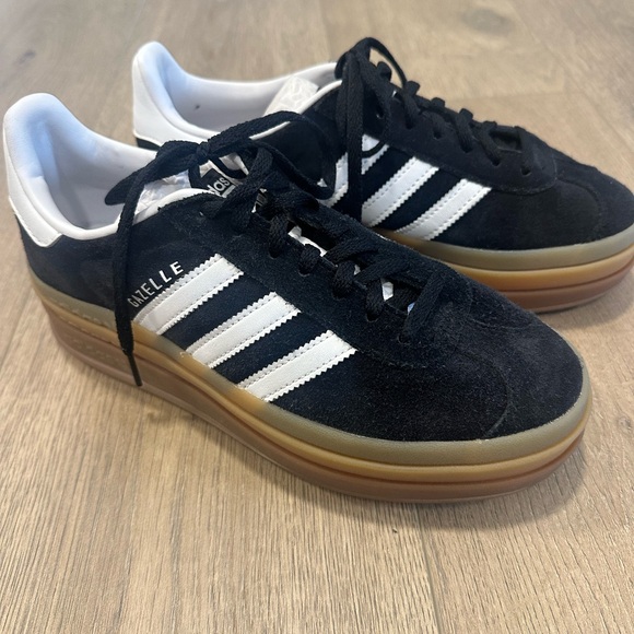 Like New Adidas Gazelle Bold - Picture 1 of 7